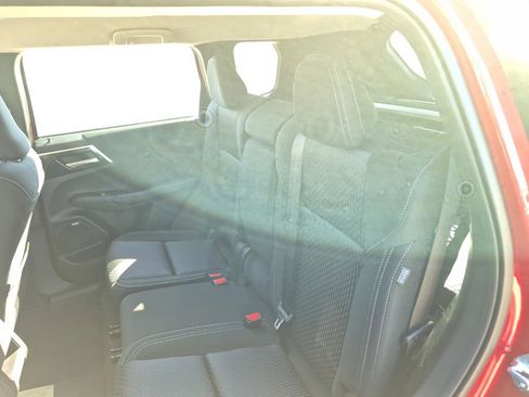 New 2026 Mitsubishi Outlander ES FWD image 27