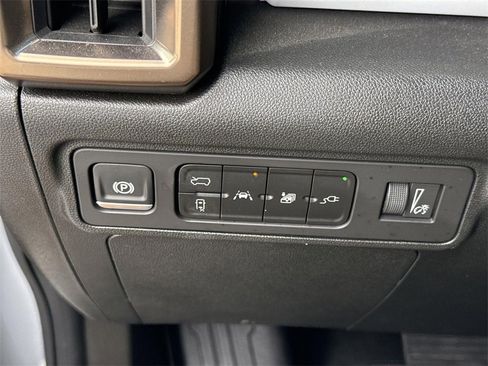 Used 2024 GMC Hummer EV 2X w/ Extreme Off-Road Package image 17