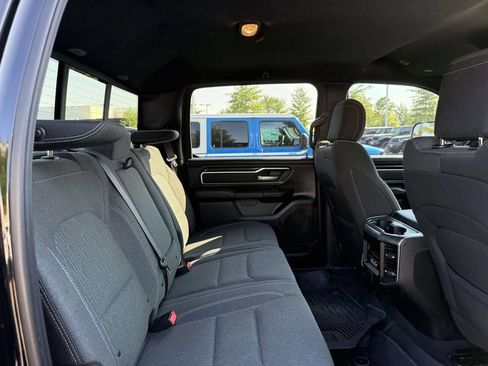 Used 2019 RAM 1500 Big Horn AWD/4WD image 15