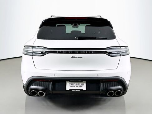 Certified 2024 Porsche Macan AWD/4WD image 10
