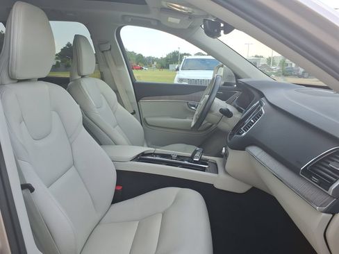 Certified 2024 Volvo XC90 B6 Plus w/ Protection Package Premier AWD/4WD image 25