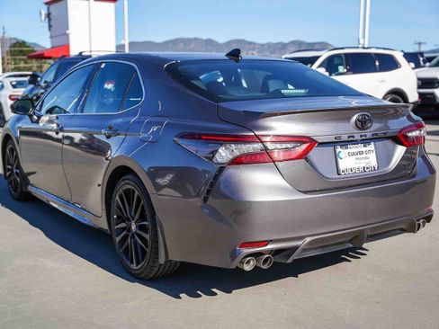 Used 2024 Toyota Camry XSE image 9