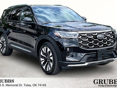 Used 2025 Ford Explorer Platinum w/ LUX Leather Package AWD/4WD image 1