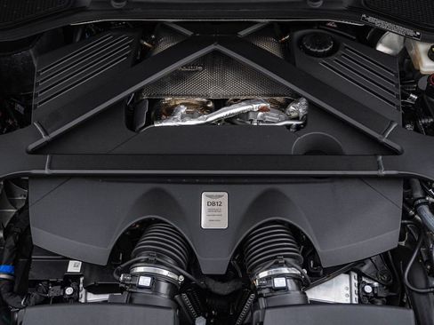 Used 2024 Aston Martin DB12 Convertible RWD image 37