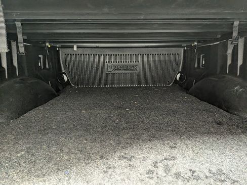 Used 2019 Ford F250 Lariat w/ Lariat Value Package image 10