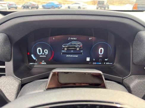 Used 2025 Ford Explorer Platinum w/ LUX Leather Package image 23