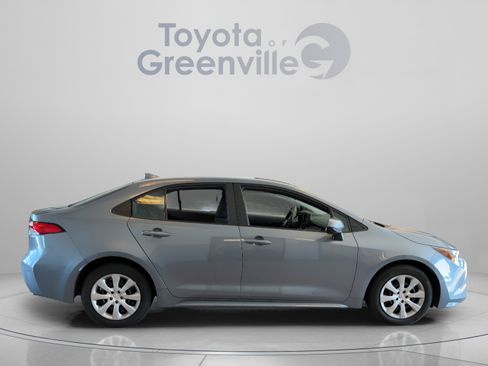 Used 2024 Toyota Corolla LE FWD image 7