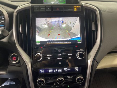 Used 2022 Subaru Ascent Limited w/ Technology Package AWD/4WD image 16