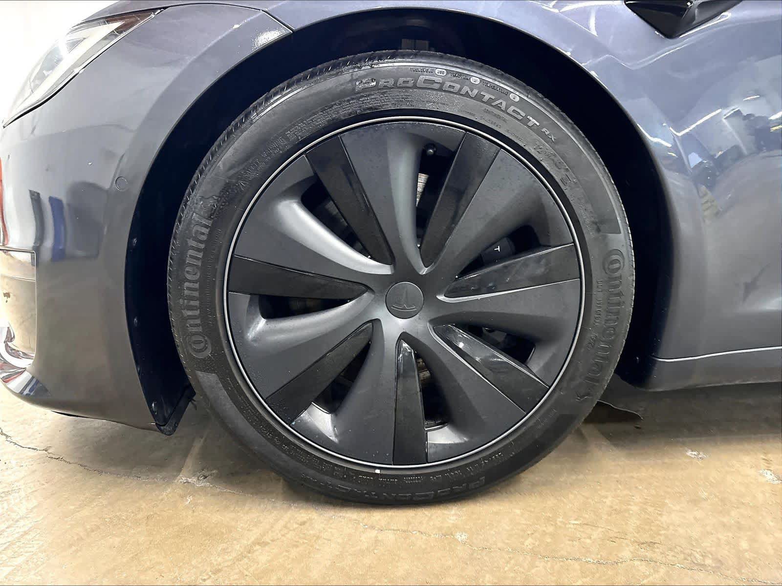Used 2022 Tesla Model S AWD/4WD image 10