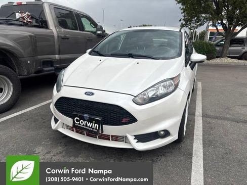 Used 2016 Ford Fiesta ST FWD image 2