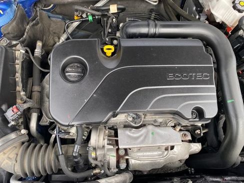 Certified 2023 Chevrolet Malibu LT FWD image 19