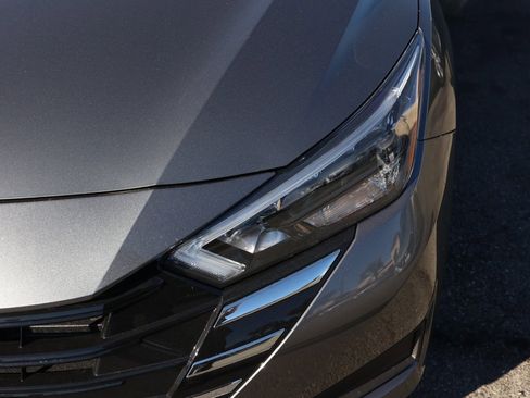 New 2025 Nissan Versa S image 10