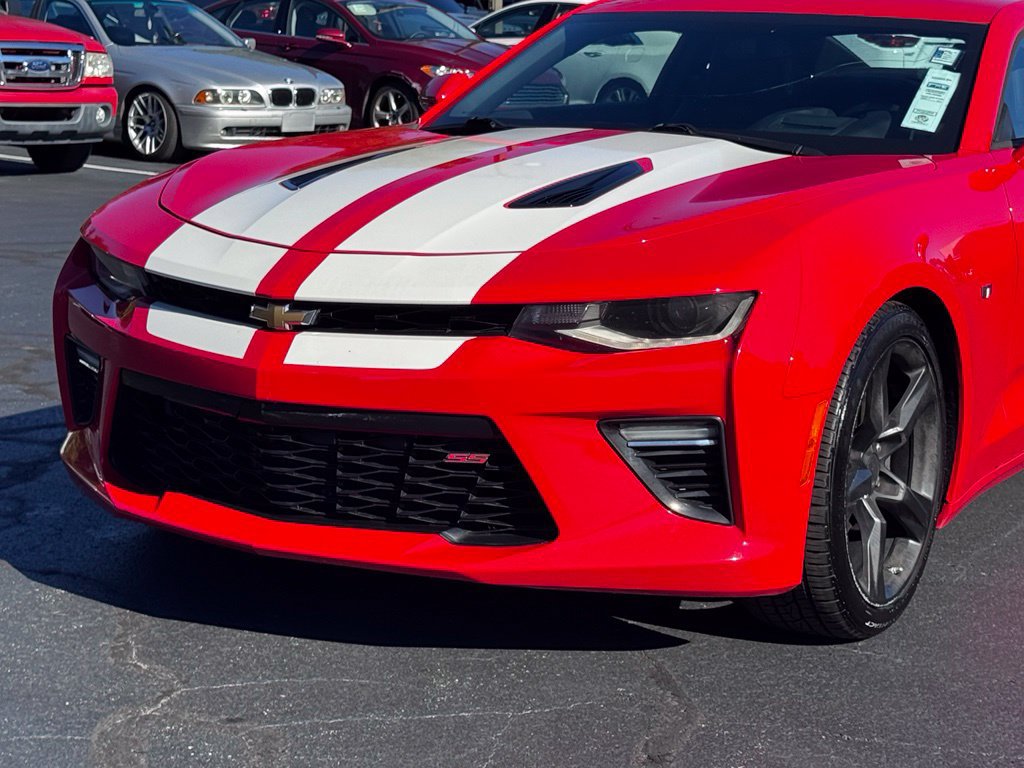 Used 2016 Chevrolet Camaro SS RWD image 37