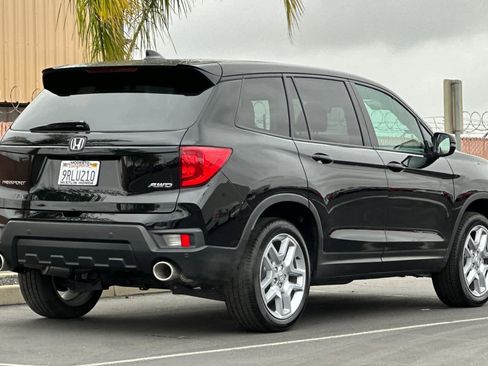 Certified 2024 Honda Passport EX-L image 3