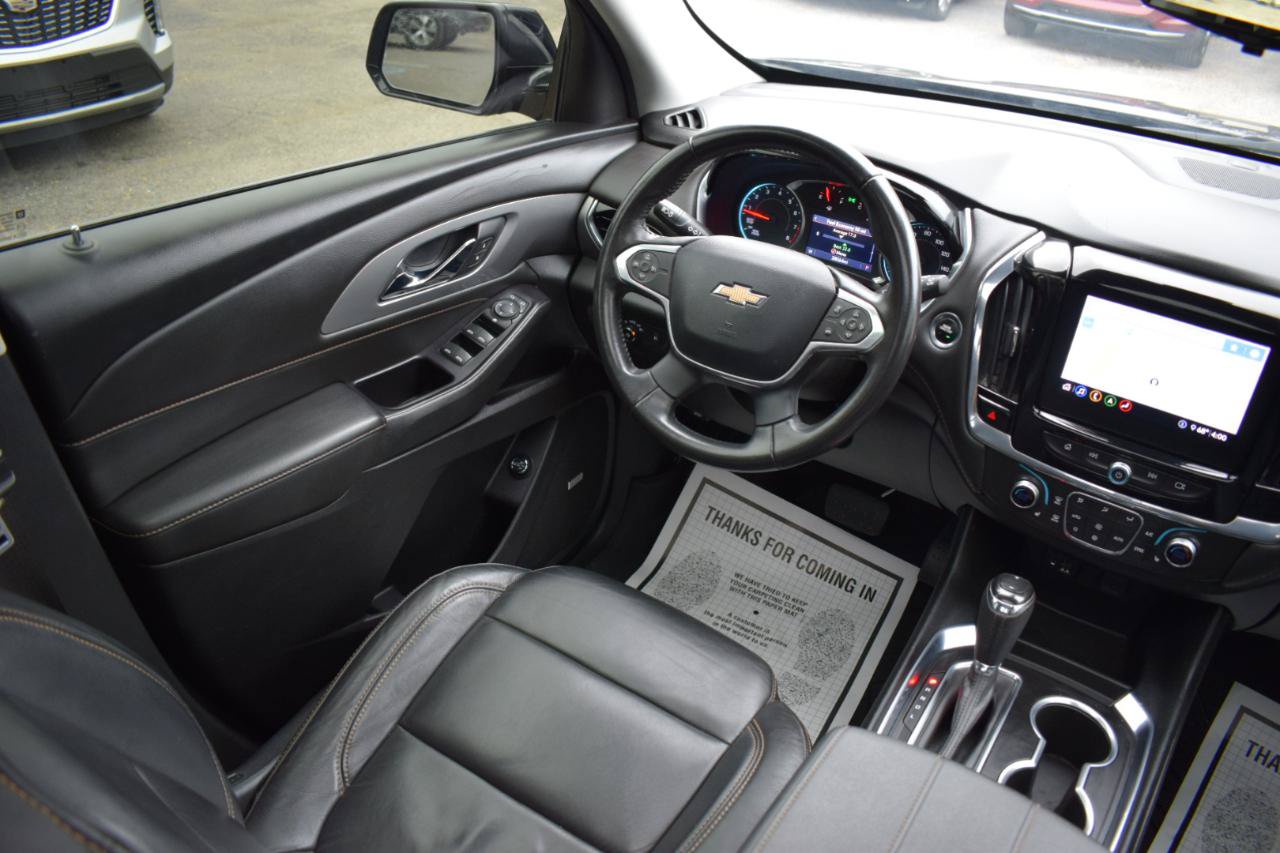 Used 2020 Chevrolet Traverse LT w/ LT Premium Package FWD image 15