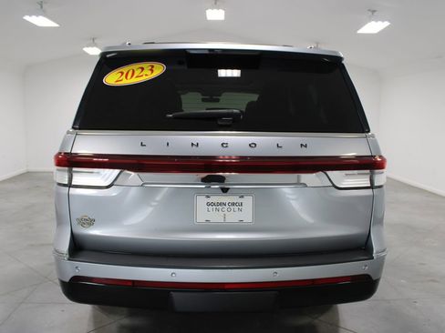 Used 2023 Lincoln Navigator L Black Label image 10