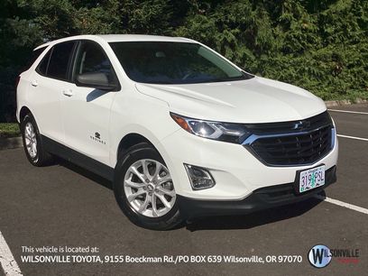 Used 2021 Chevrolet Equinox LS w/ LS Convenience Package
