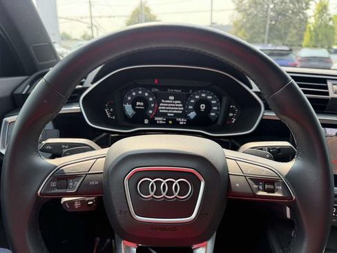 Used 2023 Audi Q3 2.0T Premium Plus w/ Premium Plus Package AWD/4WD image 32
