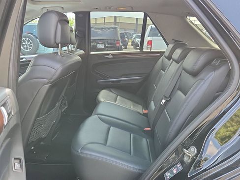 Used 2010 Mercedes-Benz ML 350 4MATIC image 14