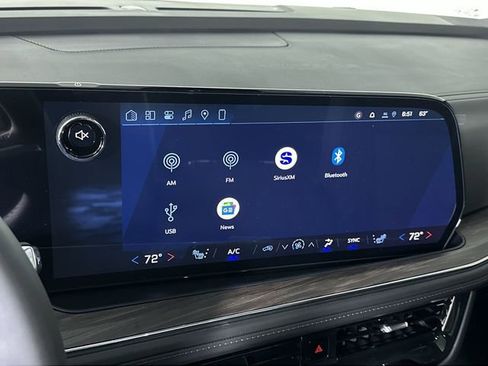 New 2026 Chevrolet Suburban Z71 AWD/4WD image 13