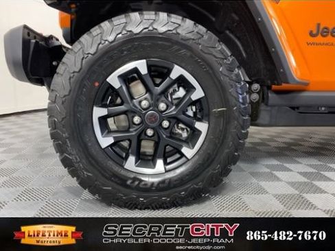 New 2026 Jeep Wrangler Unlimited Rubicon w/ Whitecap Package AWD/4WD image 9