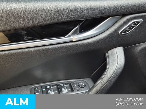 Used 2023 Maserati Levante Modena AWD/4WD image 28
