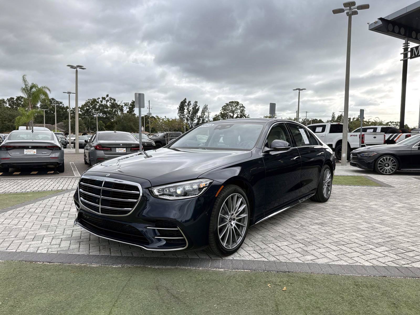 Certified 2025 Mercedes-Benz S 580 4MATIC Sedan image 2