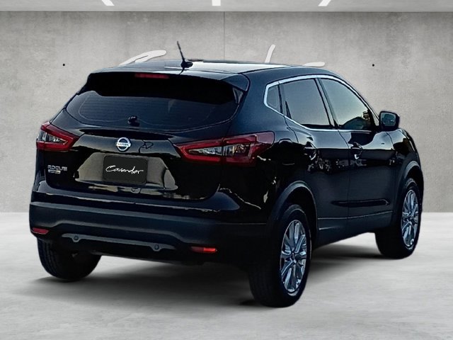 Used 2022 Nissan Rogue Sport S FWD image 16