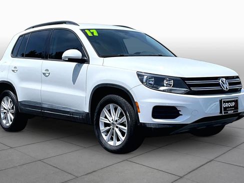 Used 2017 Volkswagen Tiguan Limited FWD image 2