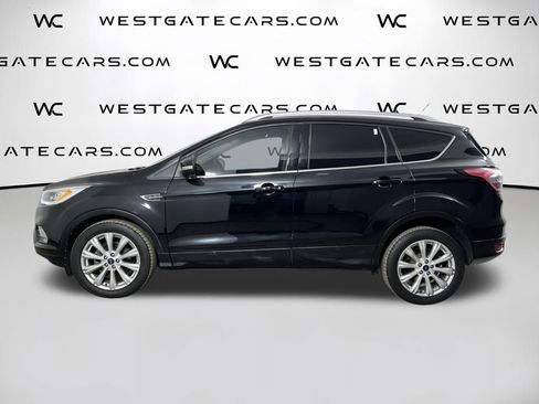 Used 2017 Ford Escape Titanium image 5