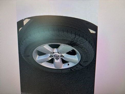 Used 2024 RAM 1500 Classic SLT image 8