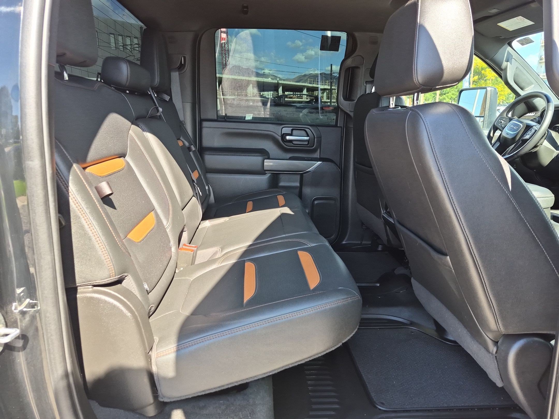 Used 2022 GMC Sierra 2500 AT4 AWD/4WD image 29