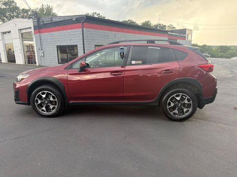 Used 2019 Subaru Crosstrek 2.0i Premium w/ Eyesight System AWD/4WD image 2