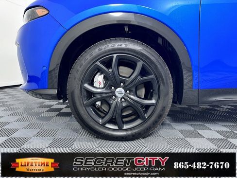 Used 2024 Dodge Hornet R/T Plus w/ Tech Pack Plus image 9