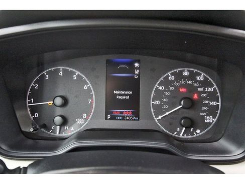 Used 2025 Toyota Corolla LE FWD image 18