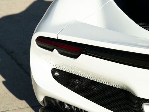 Used 2024 Ferrari 296 GTS image 22