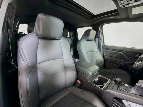 New 2026 Toyota Tacoma TRD Off-Road AWD/4WD image 24