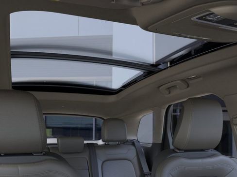 New 2024 Lincoln Corsair Grand Touring image 22