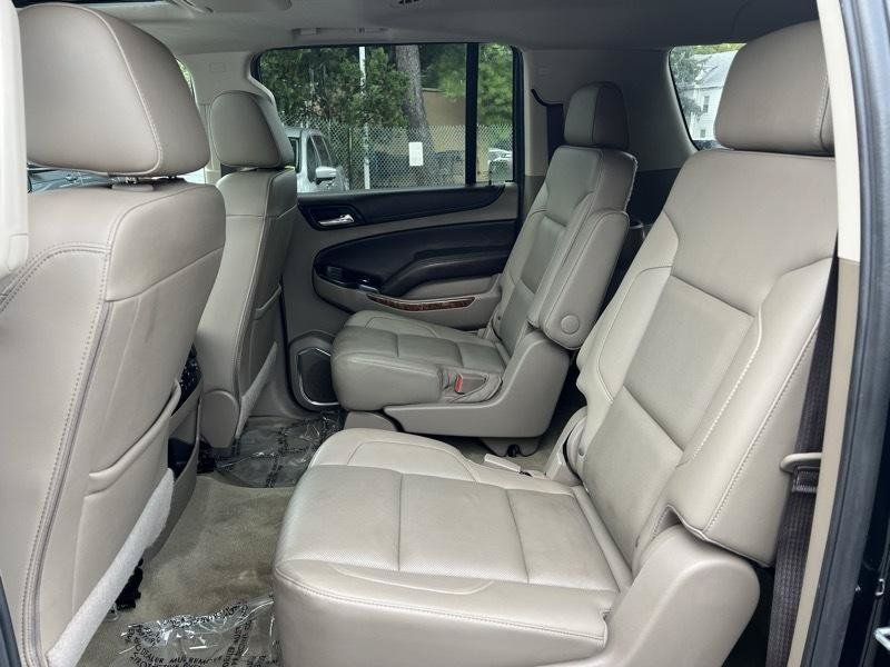 Used 2018 Chevrolet Suburban Premier AWD/4WD image 8