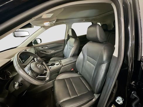 Used 2023 Nissan Rogue SL AWD/4WD image 13