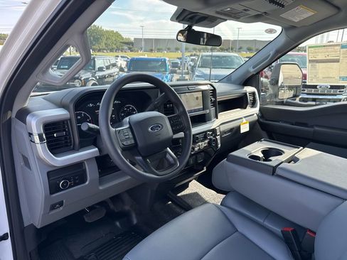 New 2026 Ford F350 XL w/ XL Chrome Package image 11