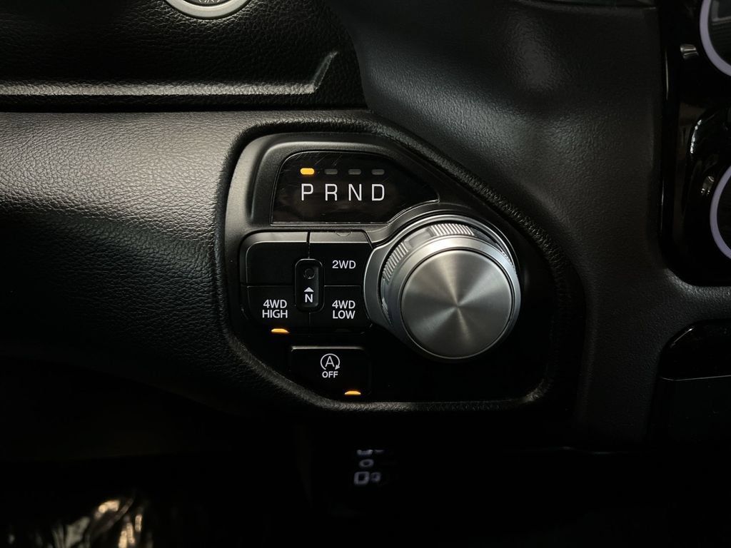 Used 2023 RAM 1500 Laramie AWD/4WD image 22
