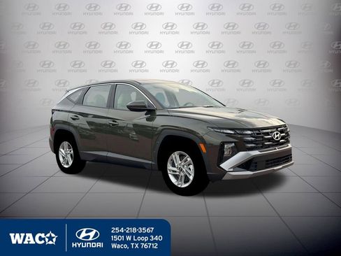 New 2026 Hyundai Tucson SE image 12