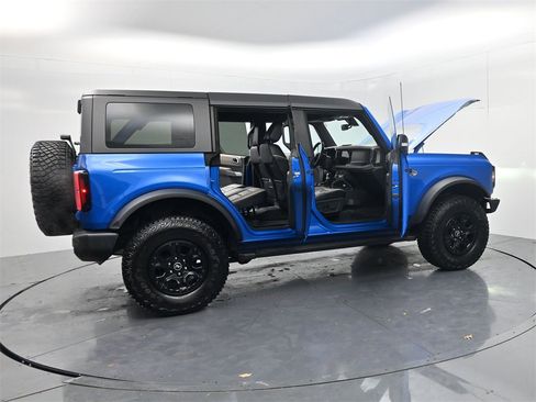 Used 2022 Ford Bronco Wildtrak image 54