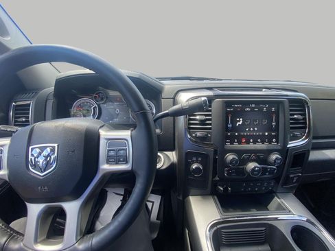 Used 2018 RAM 2500 Laramie w/ Sport Appearance Group AWD/4WD image 15