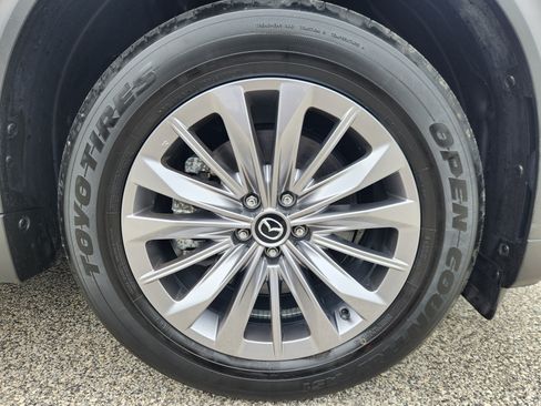 Certified 2024 MAZDA CX-90 Plug-In Hybrid w/ Preferred AWD/4WD image 21