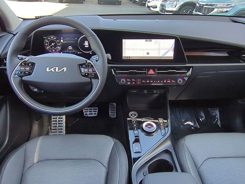 New 2025 Kia Niro Wave image 22