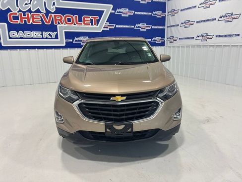 Used 2018 Chevrolet Equinox LT FWD image 9