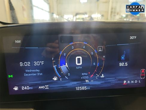 Used 2025 Chevrolet Equinox LT w/ Convenience Package II image 30