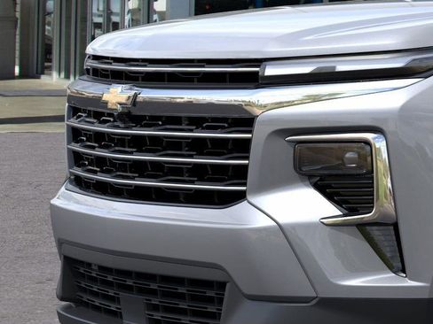 New 2026 Chevrolet Traverse LT image 13